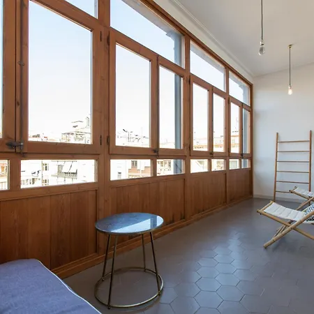 Apartment Eg42b - Modernista En El Centro De *