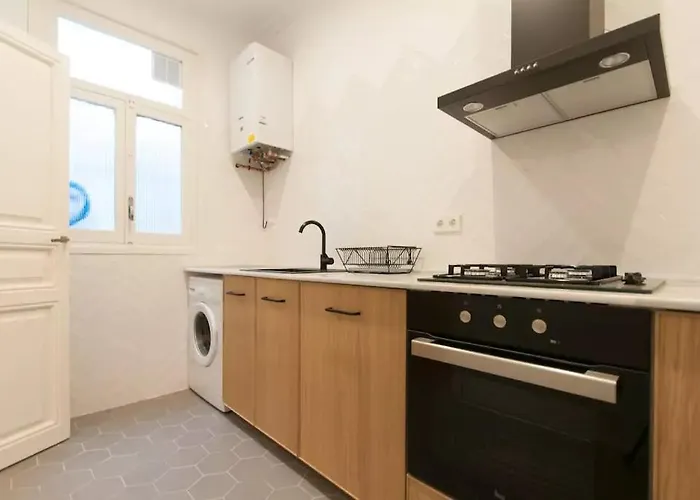Eg42b - Piso Modernista 6 Pax Con Wifi En Centro *